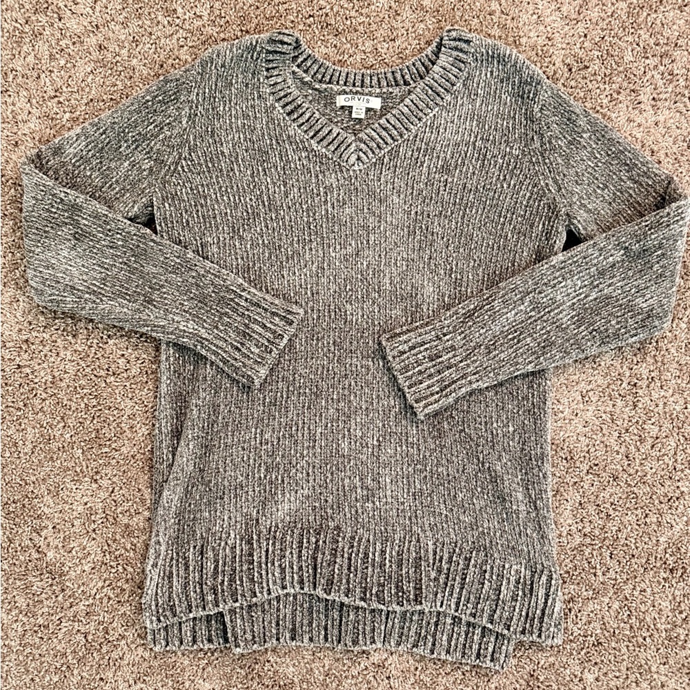Orvis Heather Gray V-Neck Sweater